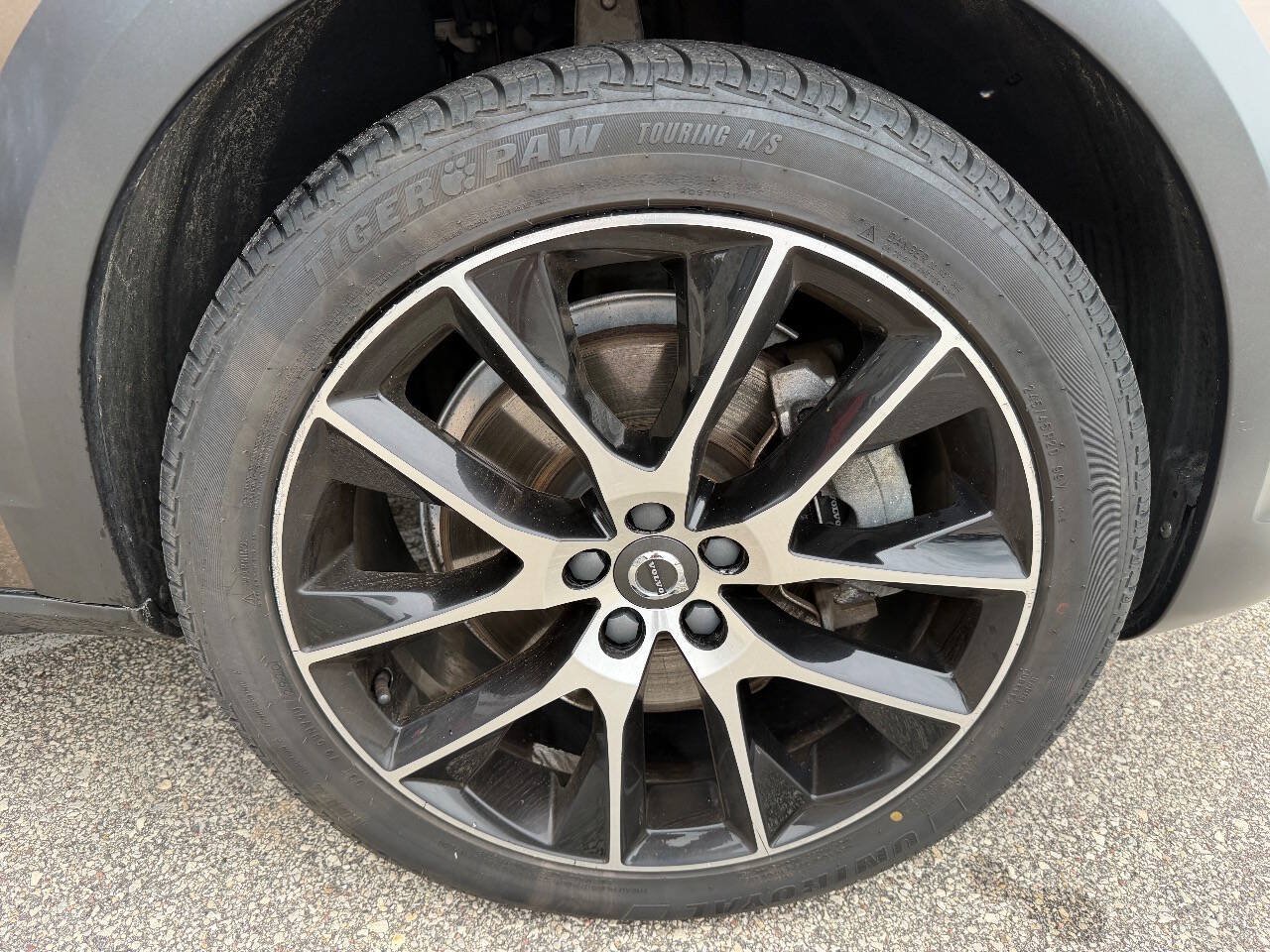 Used 2018 Volvo V90 T6 Cross Country w/ Convenience Package AWD/4WD image 32
