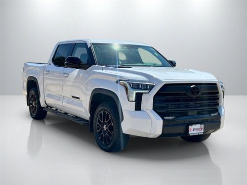 Used 2024 Toyota Tundra Limited image 3