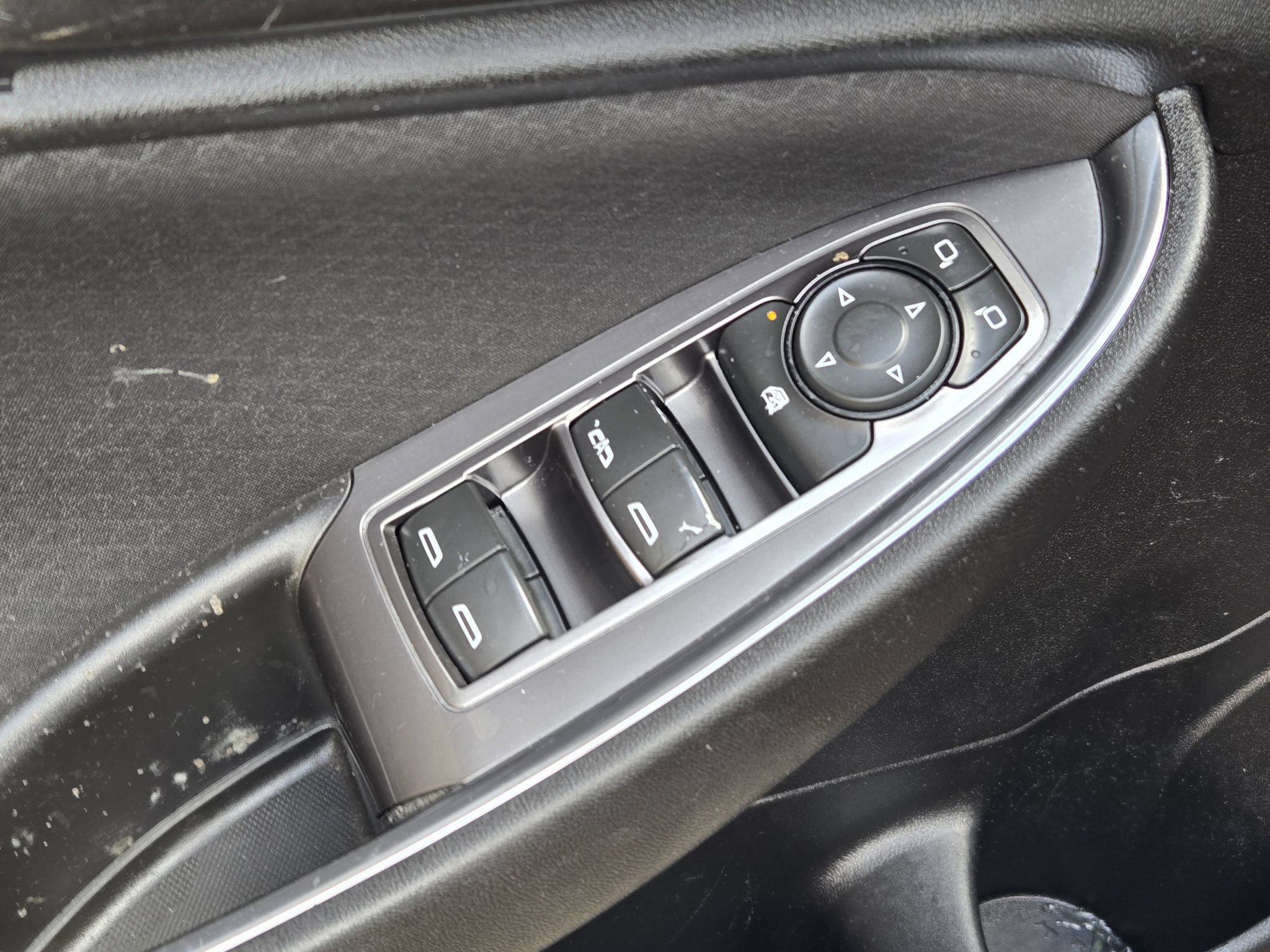 Used 2016 Chevrolet Malibu LT w/ Driver Confidence Package FWD image 23