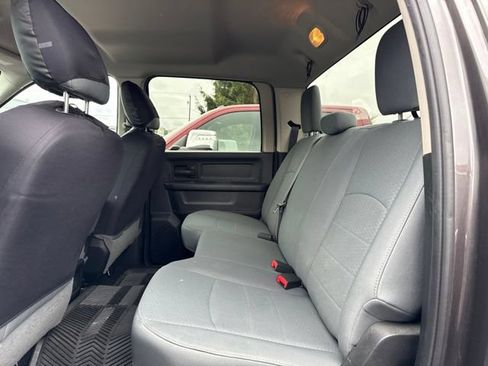 Used 2018 RAM 2500 Tradesman w/ Chrome Appearance Group AWD/4WD image 11