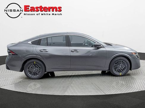 New 2026 Nissan Sentra SV FWD image 5