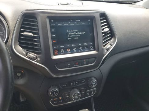 Used 2021 Jeep Cherokee Trailhawk AWD/4WD image 13