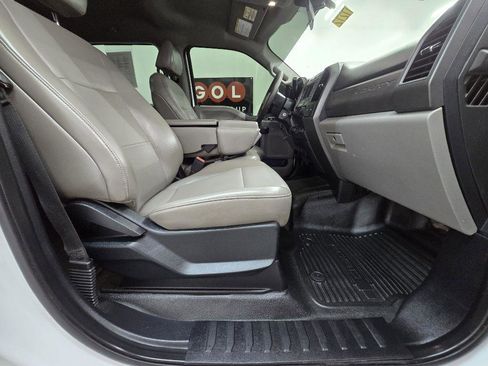 Used 2020 Ford F250 XL w/ Power Equipment Group AWD/4WD image 20