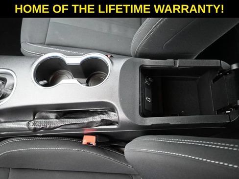 Used 2023 Ford Mustang Coupe RWD image 32