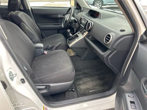 Used 2008 Scion xB Base 4dr Wagon 5M image 13