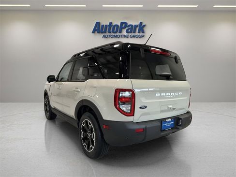 Used 2025 Ford Bronco Sport Outer Banks w/ Outer Banks Tech Package+ image 3