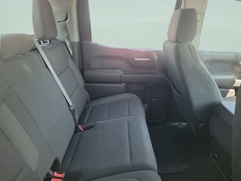 Used 2022 Chevrolet Silverado 1500 Custom image 6