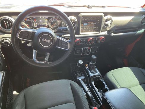 Used 2021 Jeep Wrangler Unlimited Sahara AWD/4WD image 12