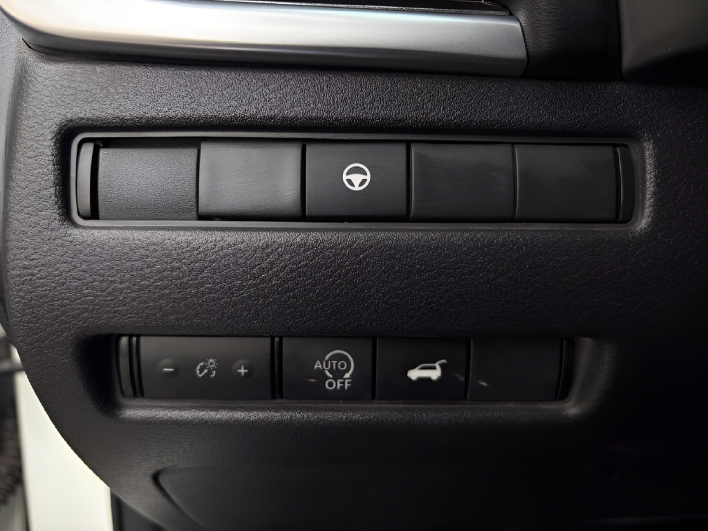 Certified 2023 Nissan Rogue SV w/ SV Premium B Package FWD image 16