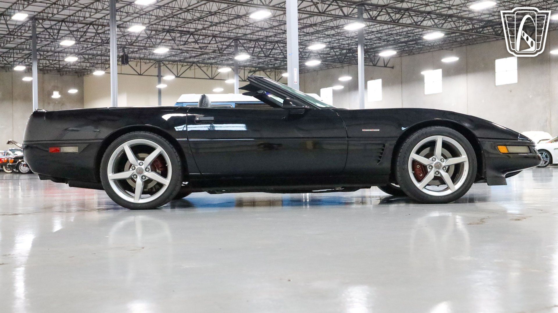 Used 1996 Chevrolet Corvette Convertible RWD image 6