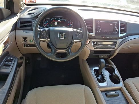 Certified 2019 Honda Pilot LX image 13