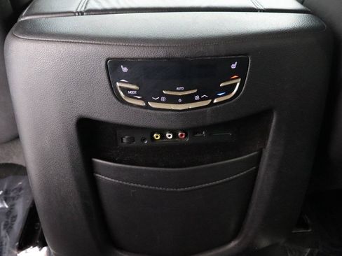 Used 2015 Cadillac Escalade Premium AWD/4WD image 27