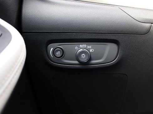 Used 2024 Buick Encore GX Avenir w/ Avenir Convenience Package image 13