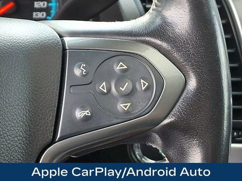 Used 2020 Chevrolet Suburban Premier image 28