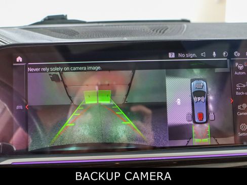 Used 2021 BMW X7 xDrive40i w/ Executive Package image 19