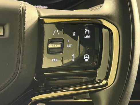 Used 2024 Land Rover Range Rover Sport Dynamic SE image 18