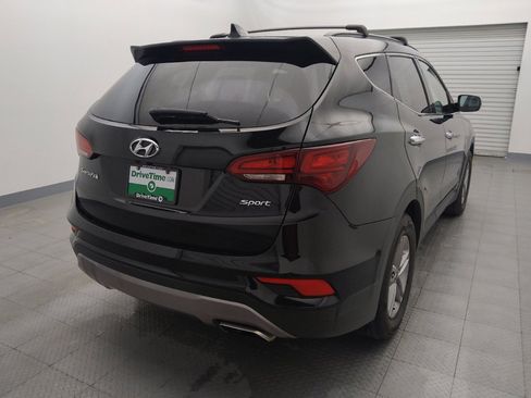 Used 2017 Hyundai Santa Fe Sport image 7