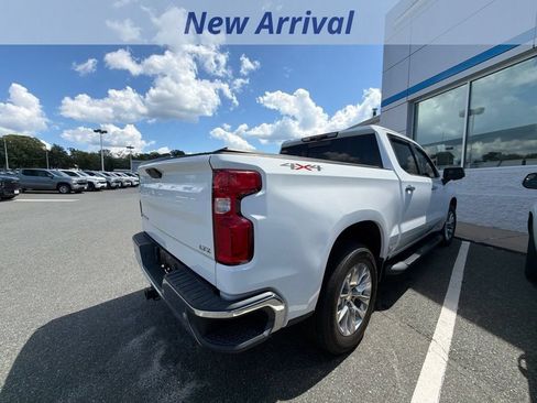 Used 2021 Chevrolet Silverado 1500 LTZ w/ Technology Package AWD/4WD image 7