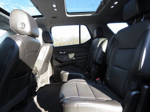 Used 2019 Chevrolet Traverse Premier w/ Redline Edition image 21