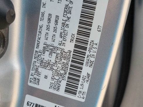 Used 2024 Toyota Tundra Platinum image 21