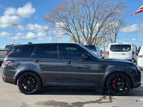 Used 2022 Land Rover Range Rover Sport HST image 39