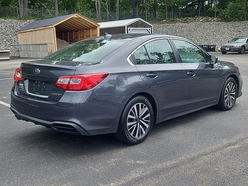 Used 2018 Subaru Legacy 2.5i Premium AWD/4WD image 2
