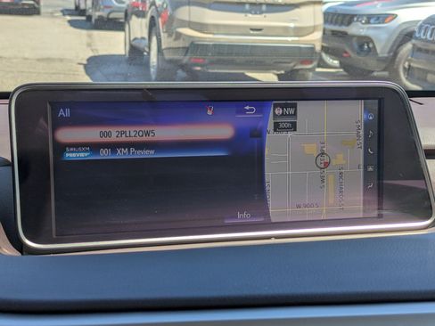 Used 2019 Lexus RX 450h AWD image 22