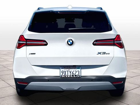 Used 2026 BMW X3 xDrive30i w/ Convenience Package AWD/4WD image 8