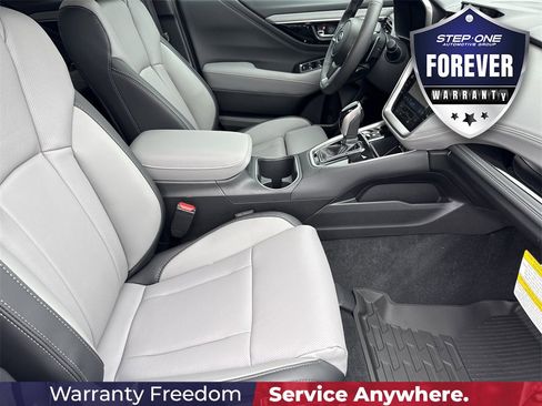 New 2025 Subaru Outback Limited image 40