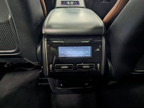 Used 2023 Lincoln Aviator Reserve w/ Equipment Group 201A AWD/4WD image 33