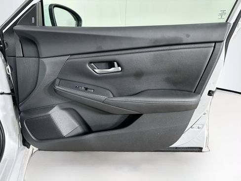 Used 2023 Nissan Sentra SV image 30