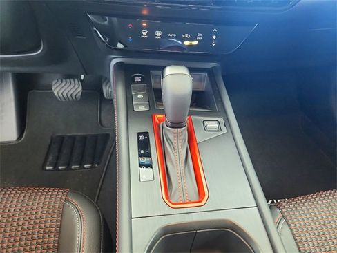 New 2026 Nissan Kicks SR image 26