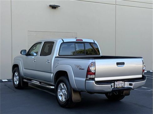 Used 2011 Toyota Tacoma PreRunner w/ TRD Sport Pkg w/JBL Audio RWD image 3