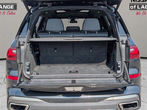 Used 2021 BMW X7 M50i w/ Executive Package image 10