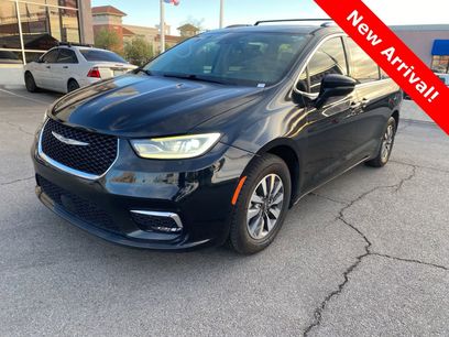 Used 2021 Chrysler Pacifica Touring-L