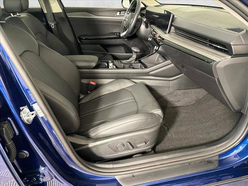 Used 2025 Kia K5 EX FWD image 15