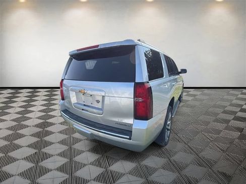 Used 2020 Chevrolet Tahoe Premier AWD/4WD image 7