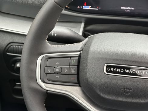 New 2026 Jeep Grand Wagoneer L 2WD w/ Premium Group I image 30