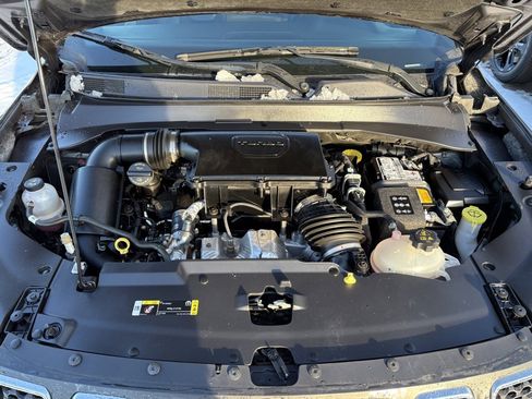 Certified 2023 Jeep Compass Latitude image 9