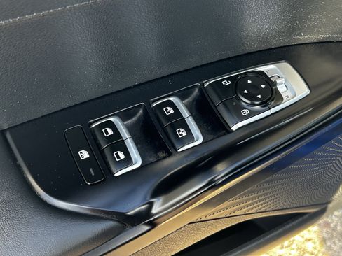 Used 2023 Kia K5 GT-Line image 21