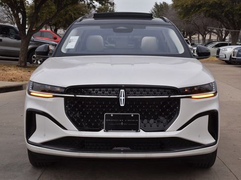 New 2026 Lincoln Nautilus Black Label w/ Jet Appearance Package image 2