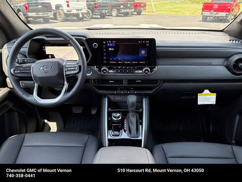 New 2025 Chevrolet Colorado Trail Boss w/ Midnight Edition AWD/4WD image 16