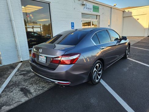 Used 2016 Honda Accord EX-L image 5