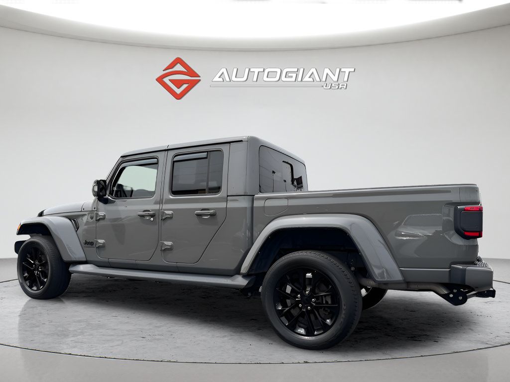Used 2023 Jeep Gladiator Overland AWD/4WD image 7