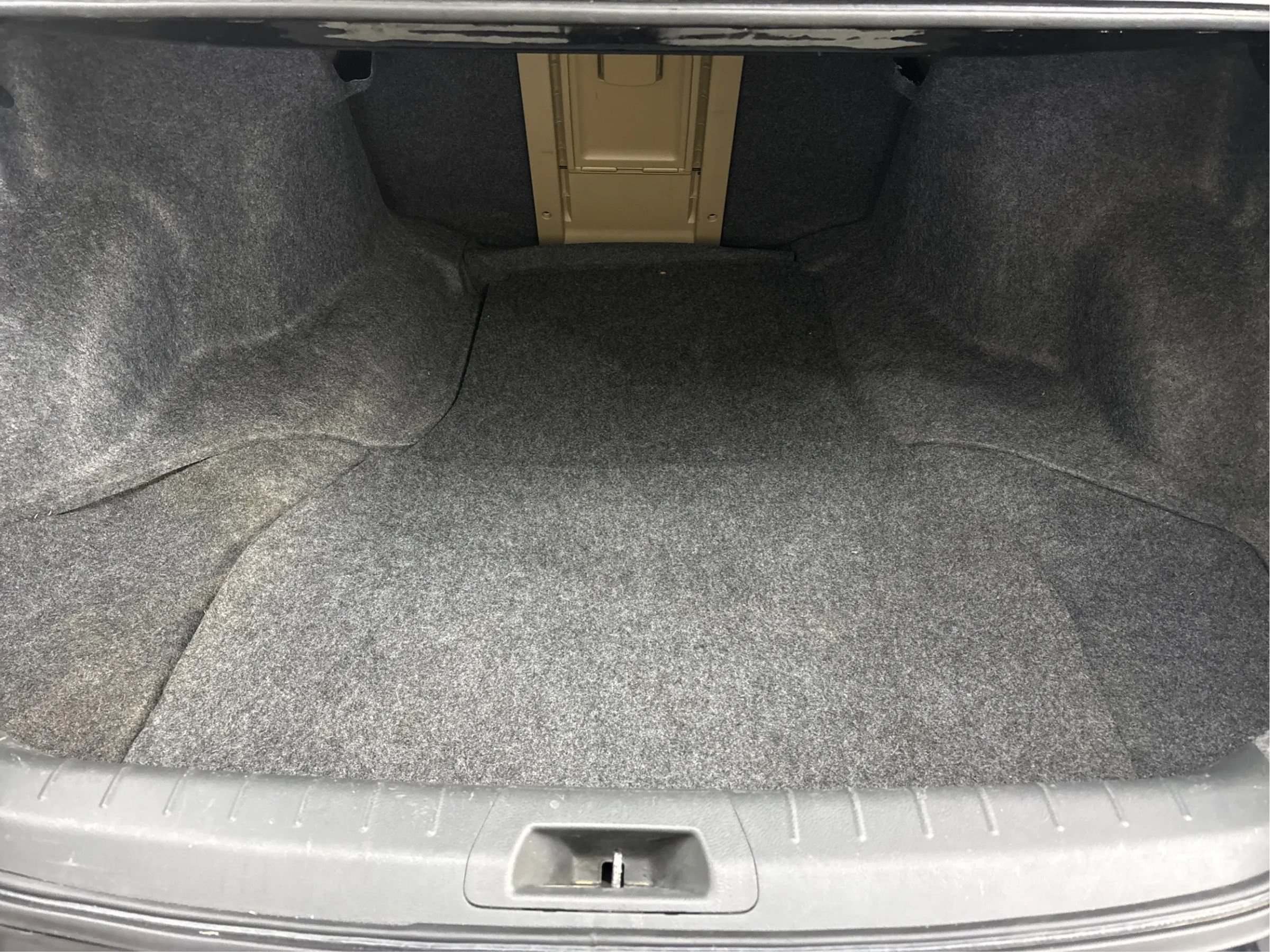Used 2011 Honda Accord SE image 16