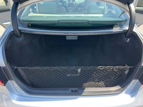 Used 2011 Lexus ES 350 image 11