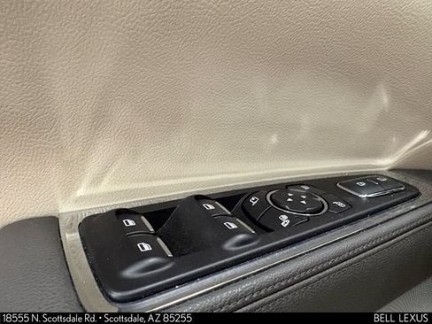 Used 2017 Lincoln Continental Reserve w/ Luxury Package AWD/4WD image 19