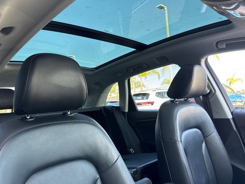 Used 2017 Audi Q5 2.0T Premium Plus w/ Technology Package image 17