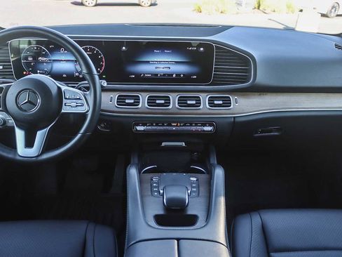 Used 2021 Mercedes-Benz GLE 350 4MATIC image 11