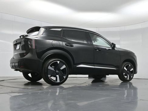 Used 2026 Nissan Kicks SR FWD image 54